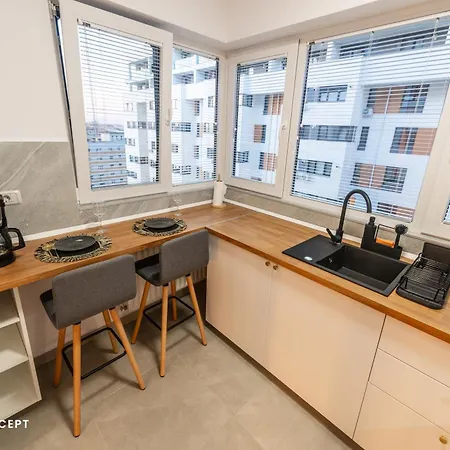 Central Residence Apartment 912-3